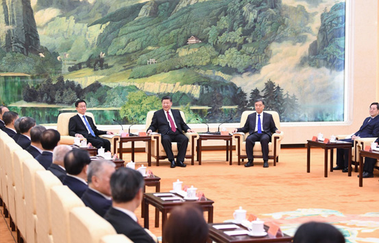 习近平同党外人士共迎新春