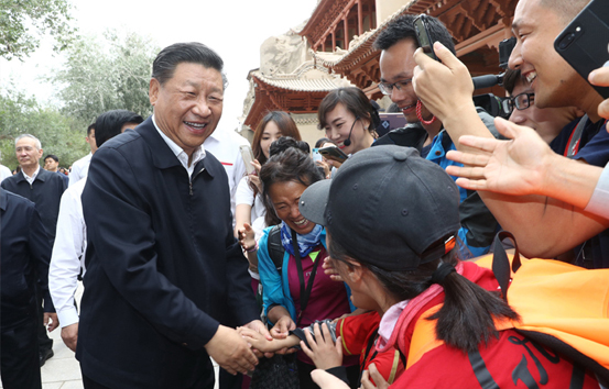 习近平在甘肃考察调研